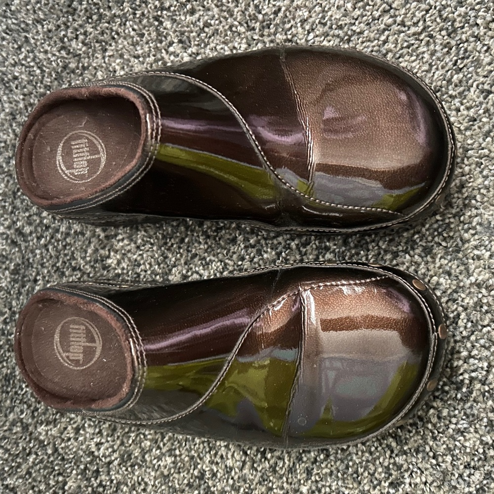 Brown FitFlop Clogs  Size 6
